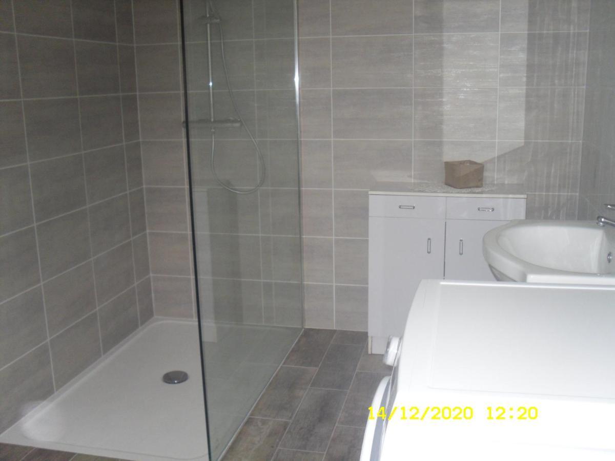 Maison - Chambre D'Hote Situee Au Coeur D Asfeld Luaran gambar