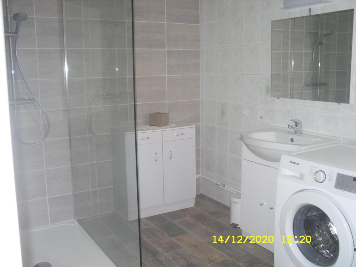 Maison - Chambre D'Hote Situee Au Coeur D Asfeld Luaran gambar