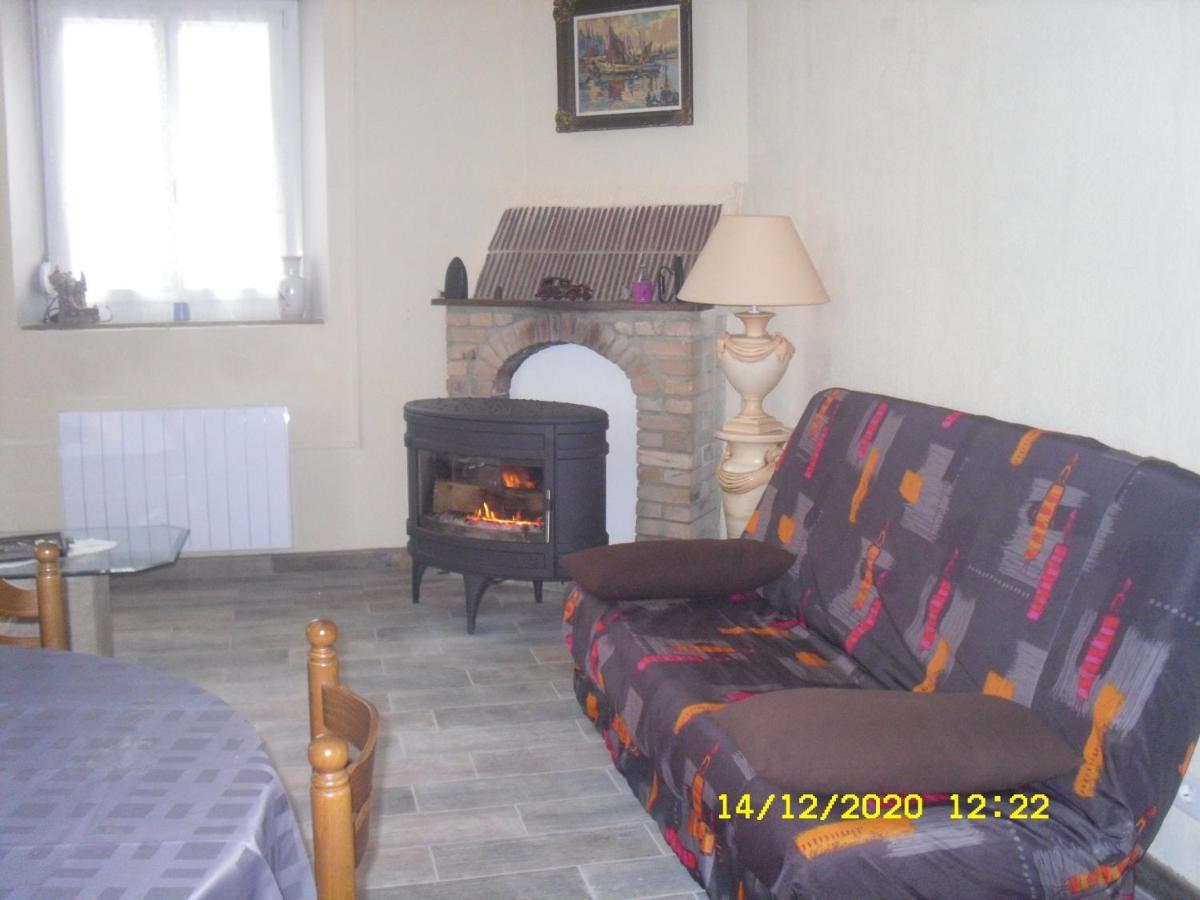 Maison - Chambre D'Hote Situee Au Coeur D Asfeld Luaran gambar